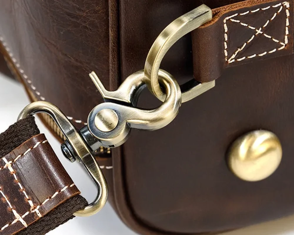 carry on luggage with wheels